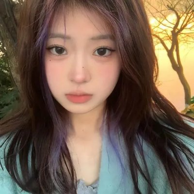 背后的她,眼前的我 在线观看