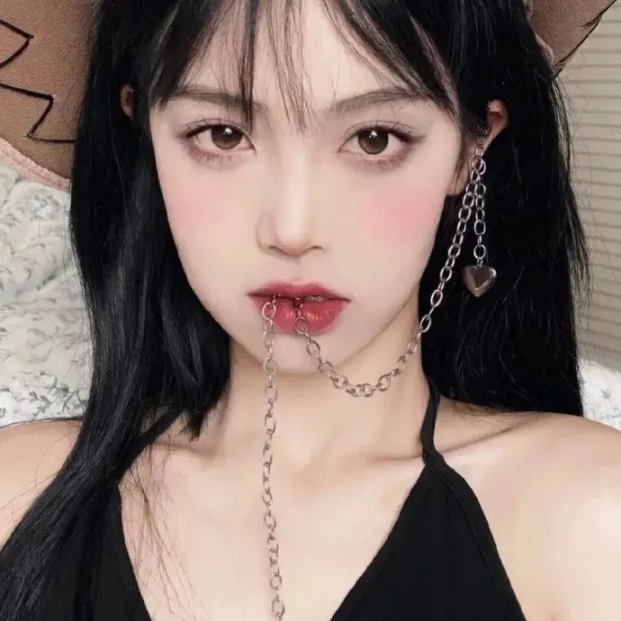女恶魔人 在线观看